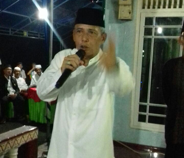 a-1 Kunjungi Kediaman  Jhoni Tarmos, Iskandar, SE Janji Selesaikan Sengketa Lahan dan Jalan