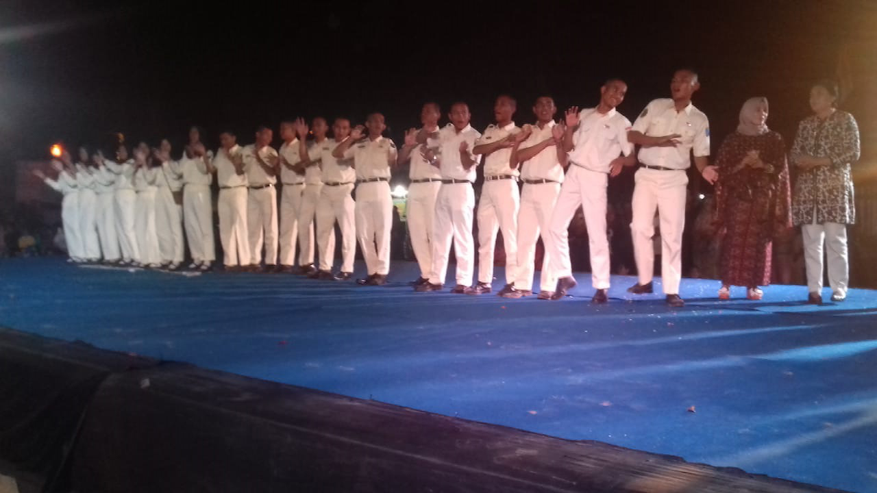 c2-1 Semarakkan Pagelaran Kesenian, Tari "Jangak" Pakau Masyarakat Bende Seguguk