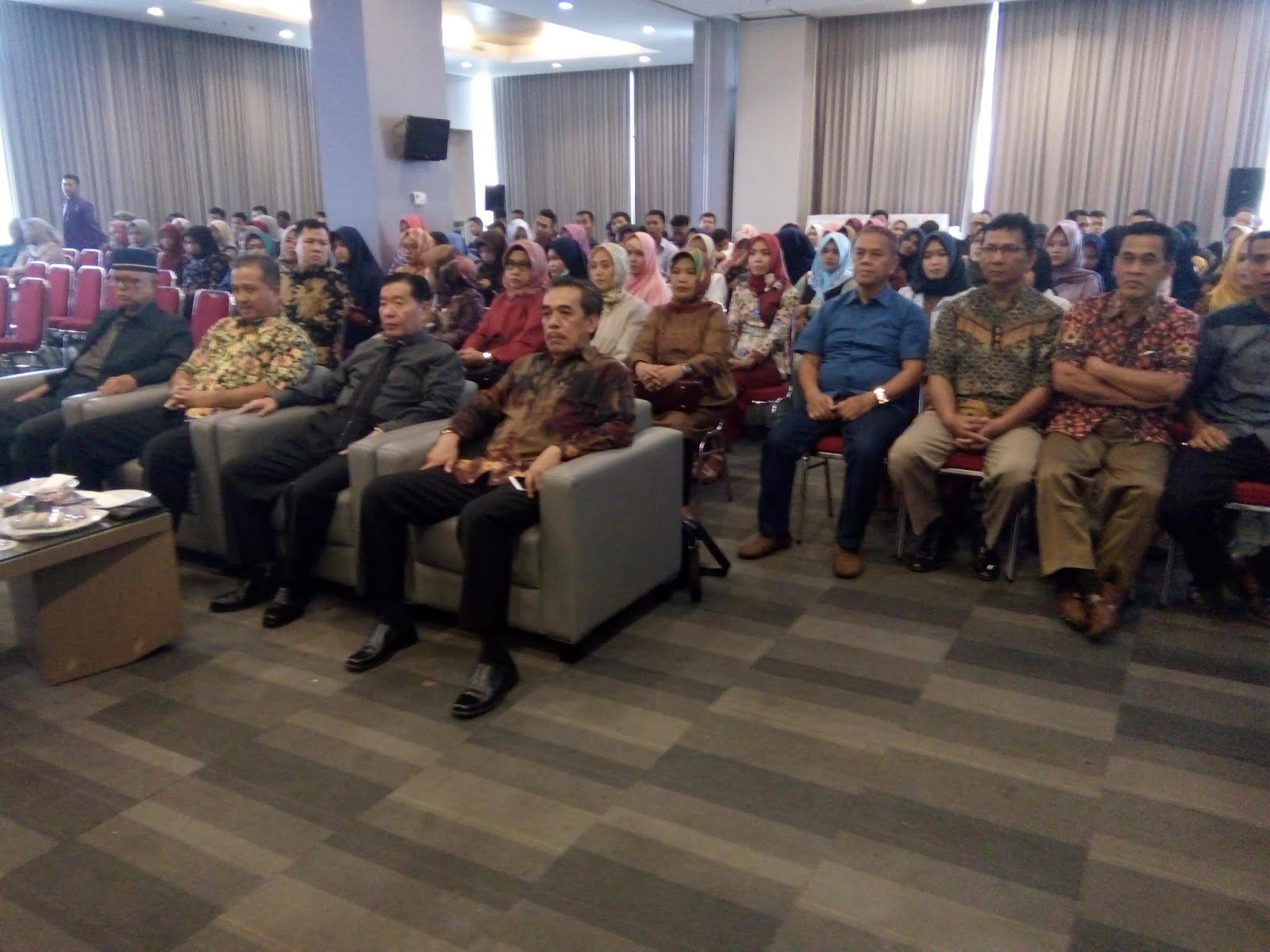 b3 Dr. H. Abdul Shobur, MM Apresiasi IKA STIM AMKOP Palembang