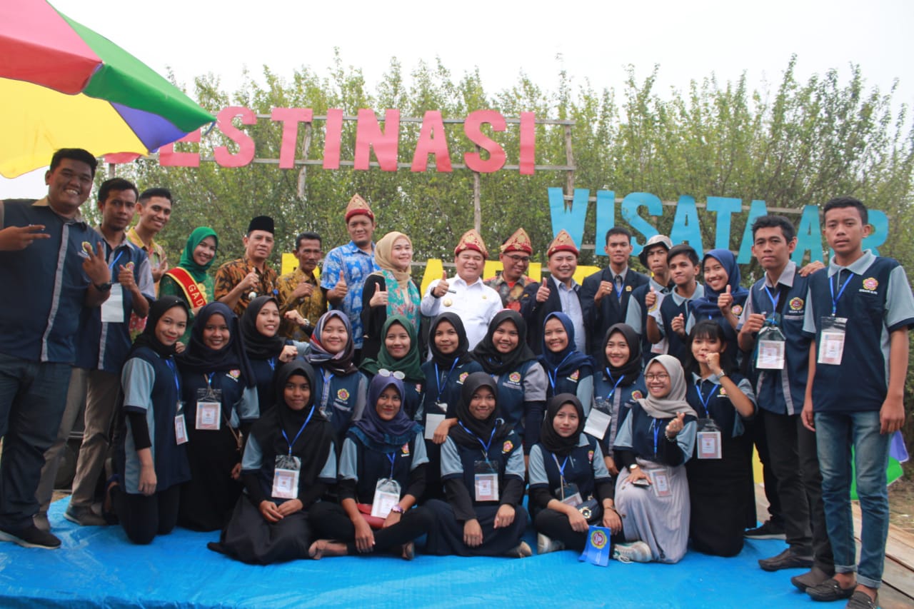 a1 Tembus 5 Besar Nasional, Bupati OI Apresiasi KT Desa Burai