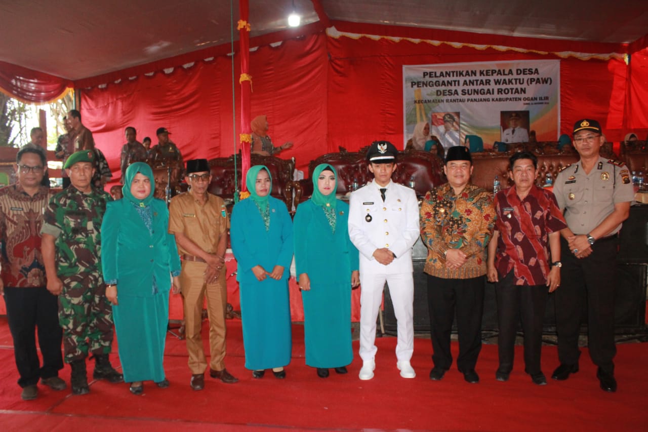 a1-11 Lantik Kades Sungai Rotan, Bupati OI: Kepala Desa Panutan Masyarakat, Segera Lakukan Koordinasi