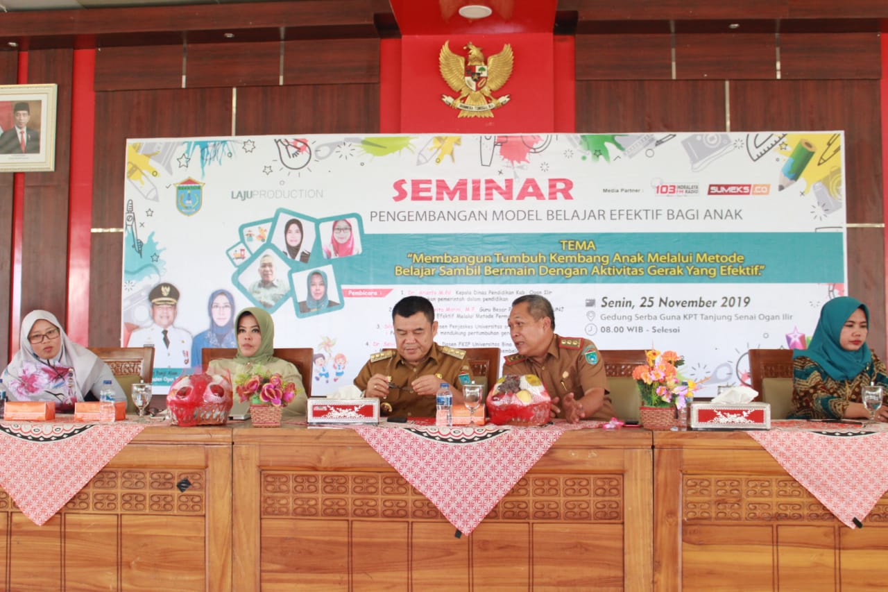 a1-20 Bupati OI Buka Seminar Pengembangan Belajar Efektif bagi Anak
