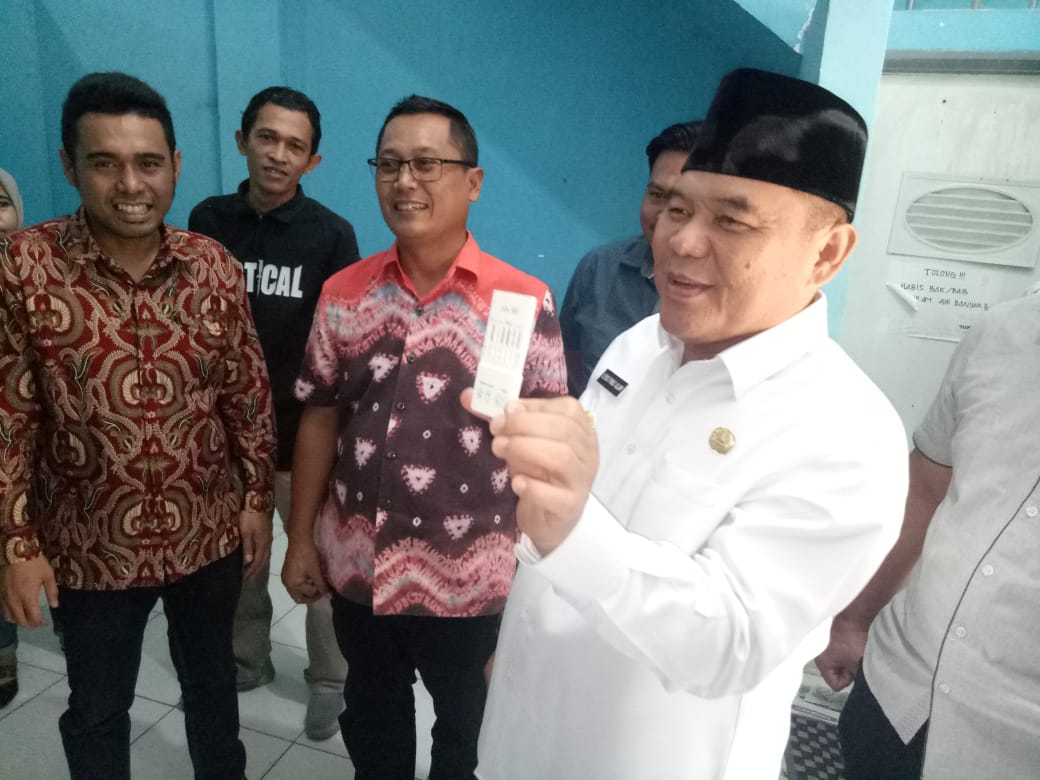 a1-6 H. M. Ilyas Panji Alam Mendadak Test Urine di BNNK OI
