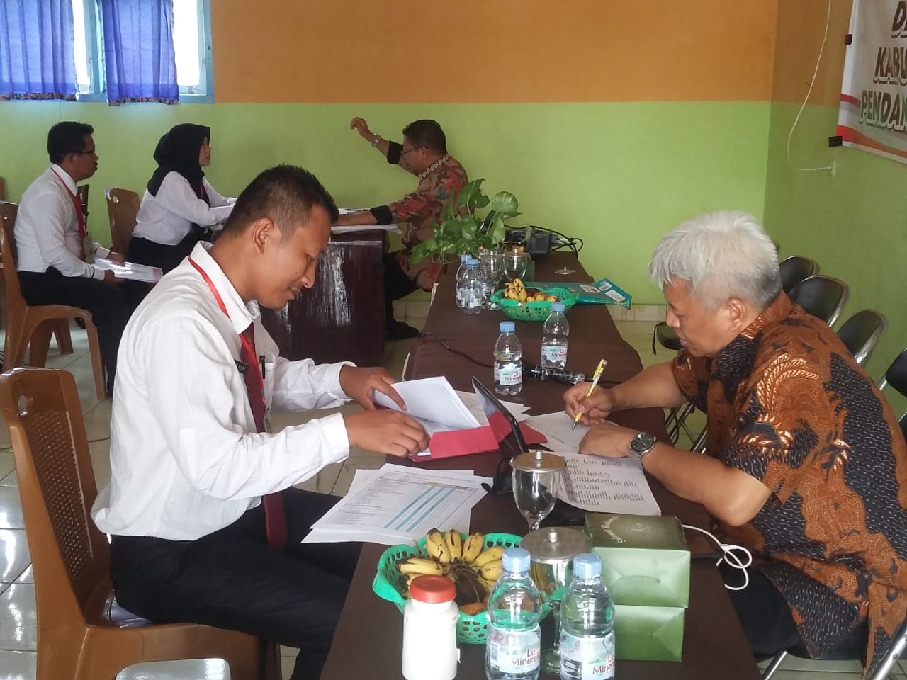 b1-8 Berlangsung di SMPN 1 Tanjung Raja, Disdikbud OI Gelar Diklat Calon Kepala Sekolah