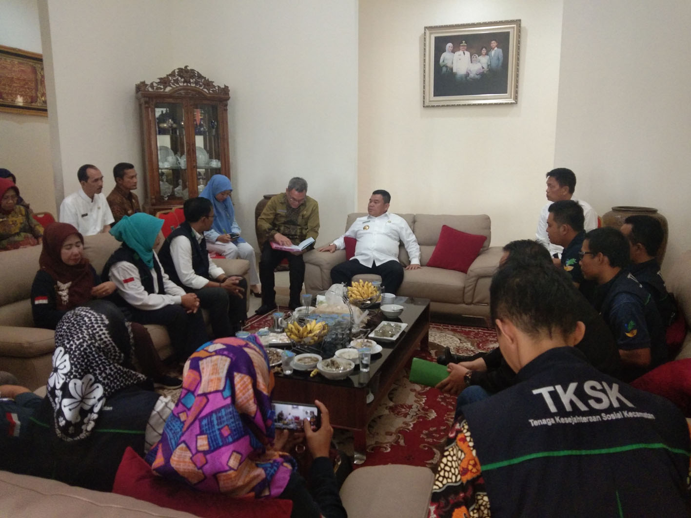 b2-16 "Ngopi OI": Bupati OI Apresiasi Pengabdian TKSK