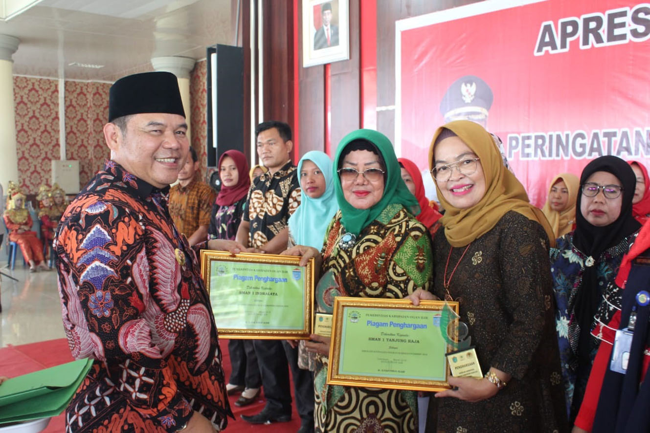 c2-5 3000 Hadiri Acara Peringatan HUT PGRI ke 74 dan Hari Guru Nasioal Tahun 2019.