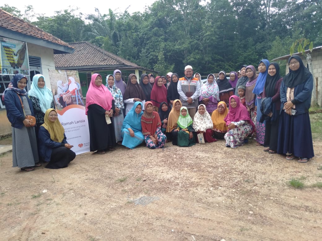 B2-1 Gandeng Bidan Puskesmas, Rumah Zakat Meng Menggelar Penyuluhan Kesehatan