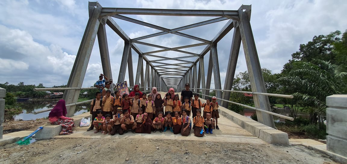 IMG-20200202-WA0014 Terimakasih Pak Bupati, Kami Sekolah tidak Naik Tongkang Lagi