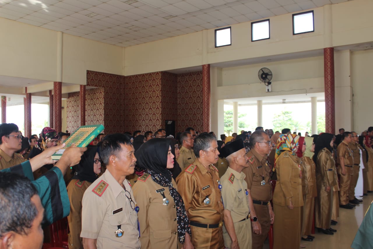 a1-1 Lantik 169 Pejabat, Bupati OI Minta Permudah Segala Urusan dan Amanah