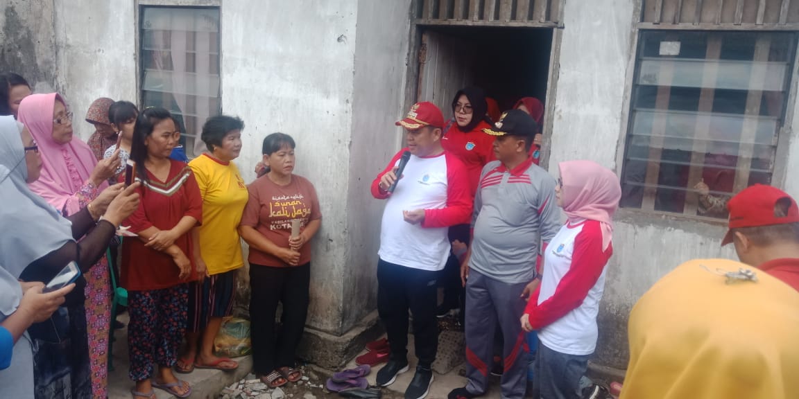 a1-3 Bupati H Ilyas Panji Alam Perintahkan Kadinkes OI Segera Bawa ke RSUD Tanjung Senai