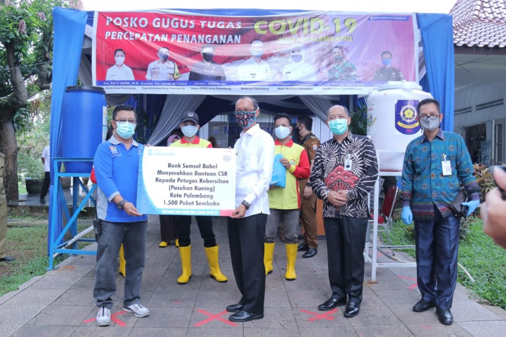 B2-1024x682 BSB Gelontorkan 1.500 Paket  Sembako untuk Pasukan Kuning