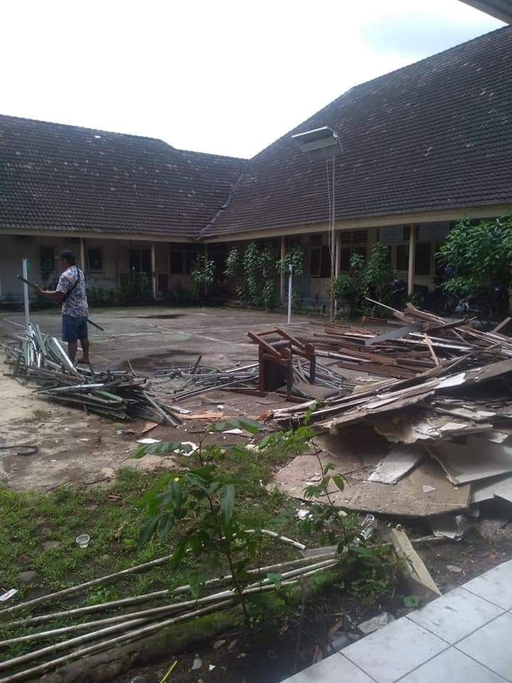 B3 Kantor Komisi Informasi Sumsel Sangat Memprihatinkan