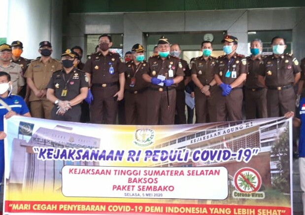 a1-1 Kejati Sumsel Gelontorkan 2200 Paket Sembako