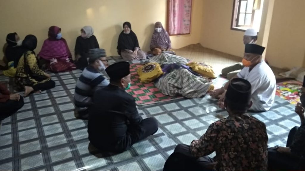 a1-8-1024x576 Melayat ke Rumah Duka di Desa Ulak Kembahang I, Bupati OI Sampaikan Belasungkawa Mendalam