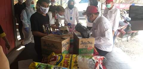 b2 Kunjungi Rumah Pasien Sembuh Covid-19, Bupati OI Beri Bantuan Sembako