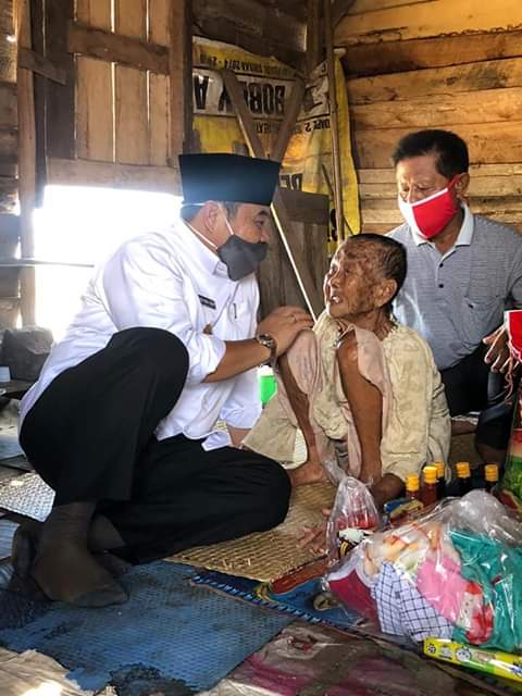 c2-5 Ditengah Wabah Covid-19, H.M Ilyas Panji Alam Berikan Perhatian Kepada Warga