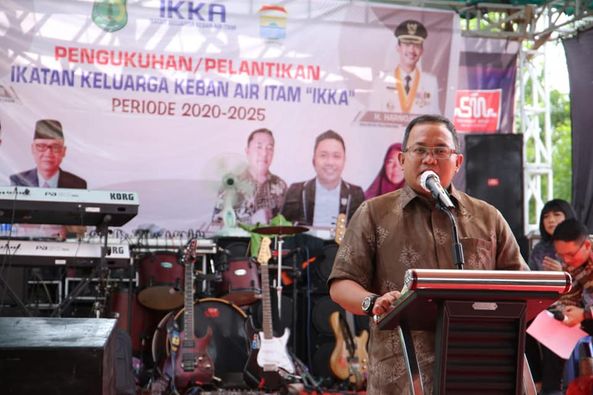 B2-1 Bupati Muba Dodi Reza Lantik Kepengurusan IKKA Periode 2020-2025
