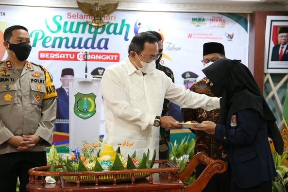 C1-4 Bupati Muba Dodi Reza Gelorakan Semangat Pemuda Muba
