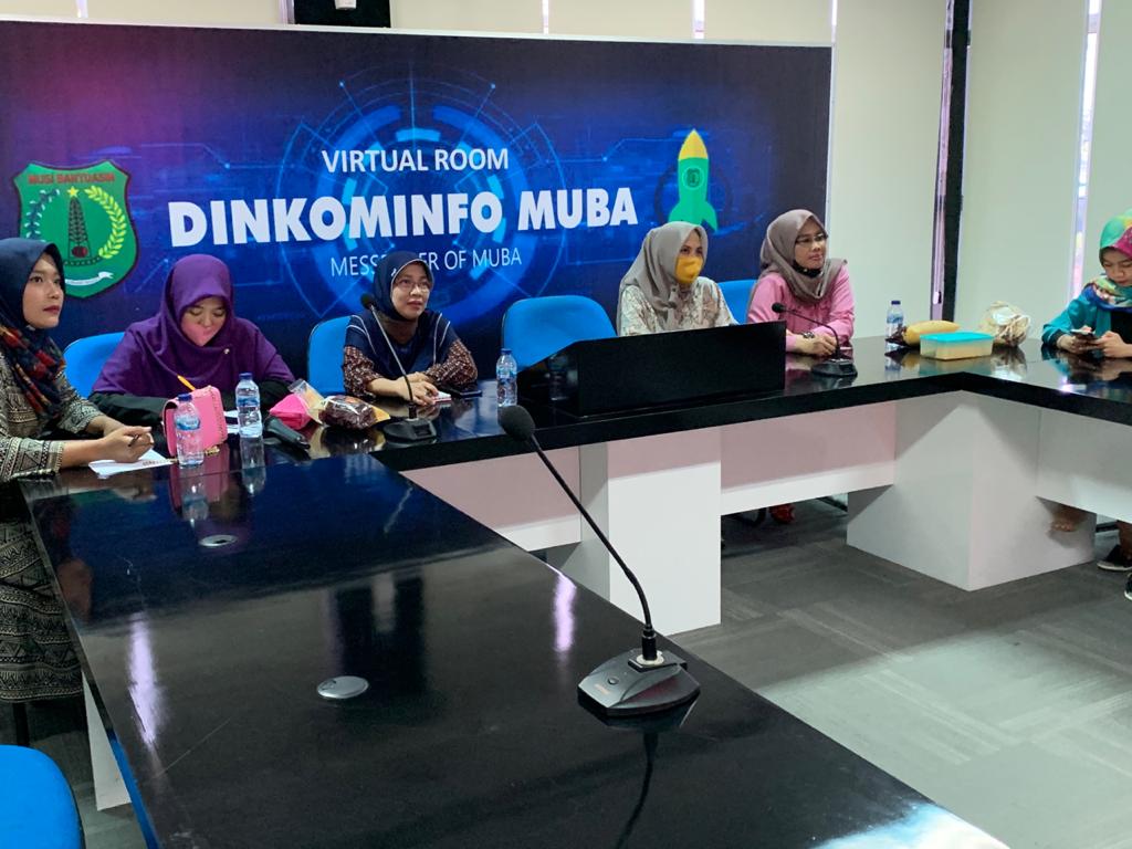 C7-1 Lewat Webinar, Tim RGR LPPL Dinkominfo Muba Ikuti Pelatihan for professional broadcaster "The Art Of Interview"