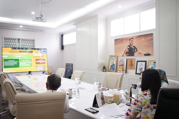 W2 Jadi Narasumber Webinar Nasional, Thia Yufada Pamerkan Gambo Muba