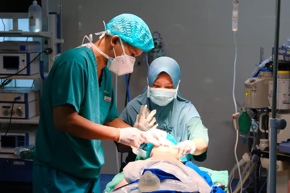 B2-2 Operasi Bibir Sumbing Gratis, Puluhan Warga Sumsel Ucapkan Terima Kasih ke Bupati DRA