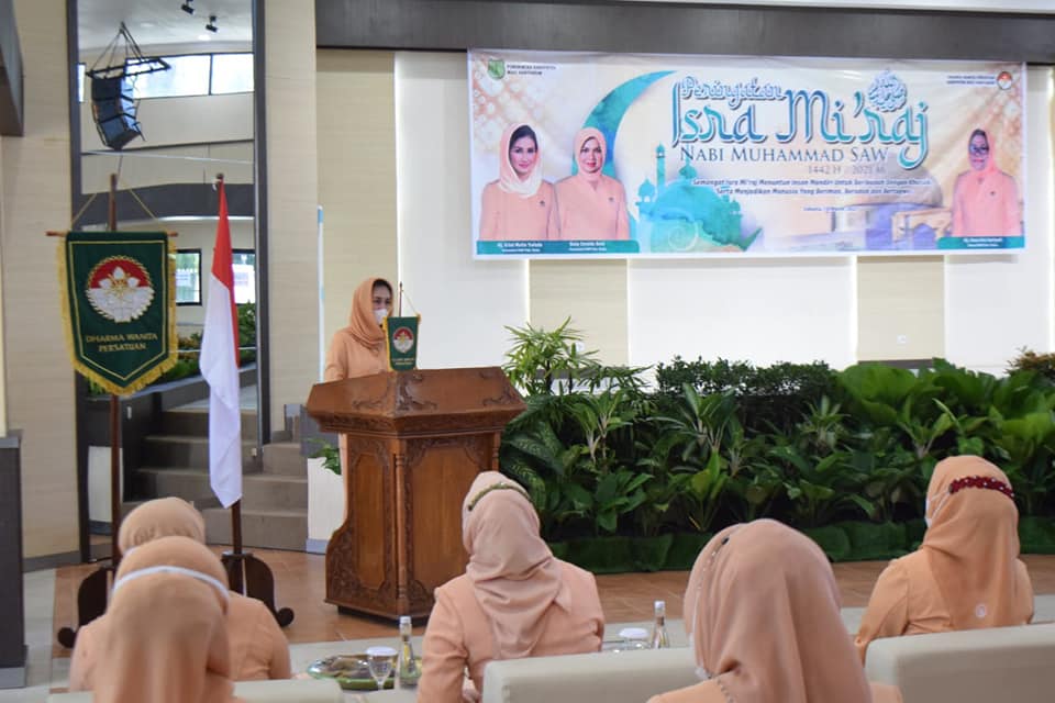 a1-3 DWP Muba Peringati Isra Miraj, Ingatkan Anggota Pertahankan Prestasi