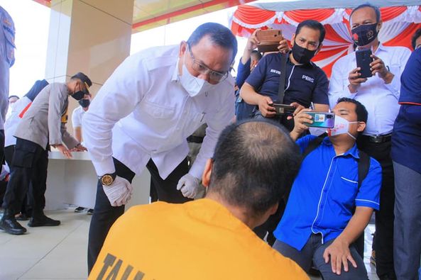 B1-16 Musnahkan BB Narkoba, Bupati DRA : Paling Penting Bentengi Warga Muba