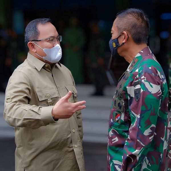 B1-18 Bupati Dodi Reza: Berjumpa Keluarga Besar TNI Terasa Seperti di Rumah Sendiri