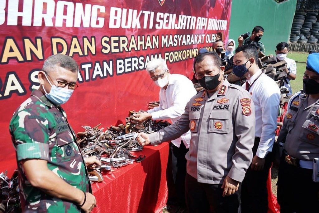 H1-1024x684 Pemprov dan Polda Sumsel Sinergi Berantas Senpi Ilegal di Masyarakat