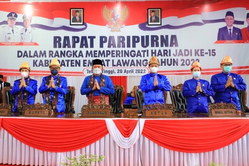 K1 Percepat Pemerataan Pembangunan Herman Deru Kembali Berikan Bangubsus  Untuk  Infrastruktur  Empat Lawang