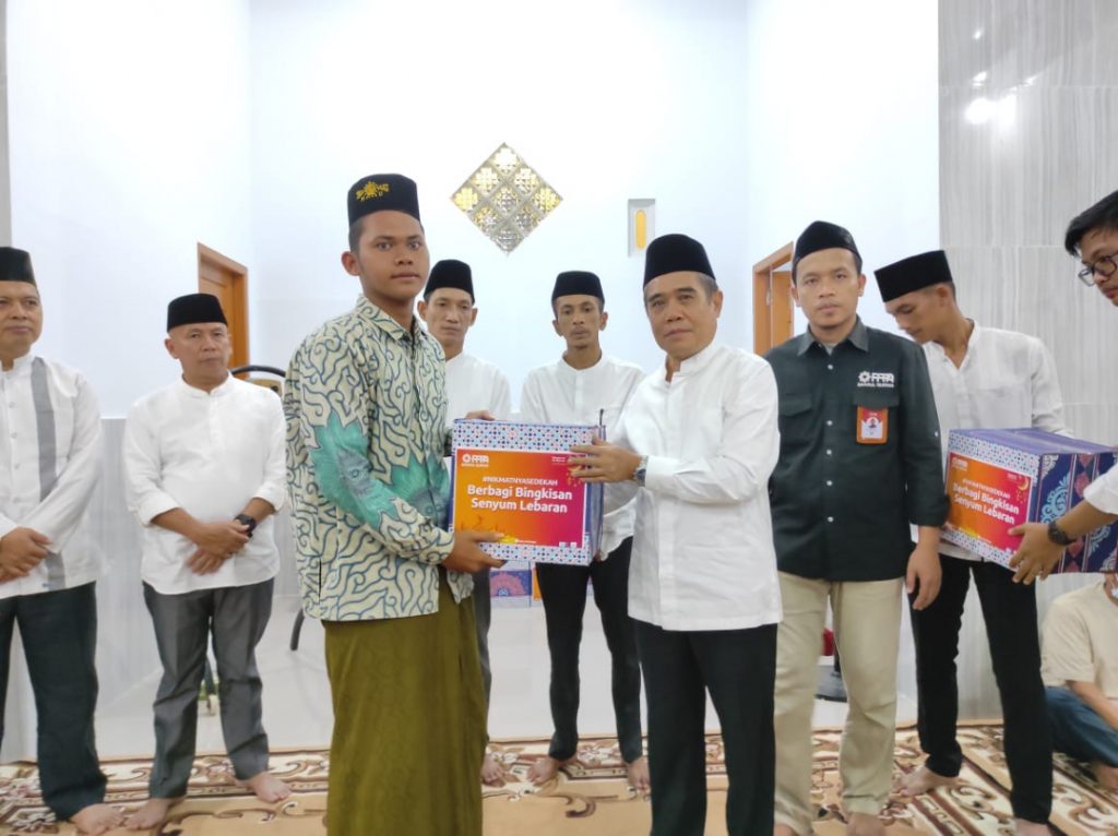 B5-1024x766 Wabup OI, H. Ardani, SH, MH Berbuka Puasa Bersama di Rumah Tahfidz Al-Falah