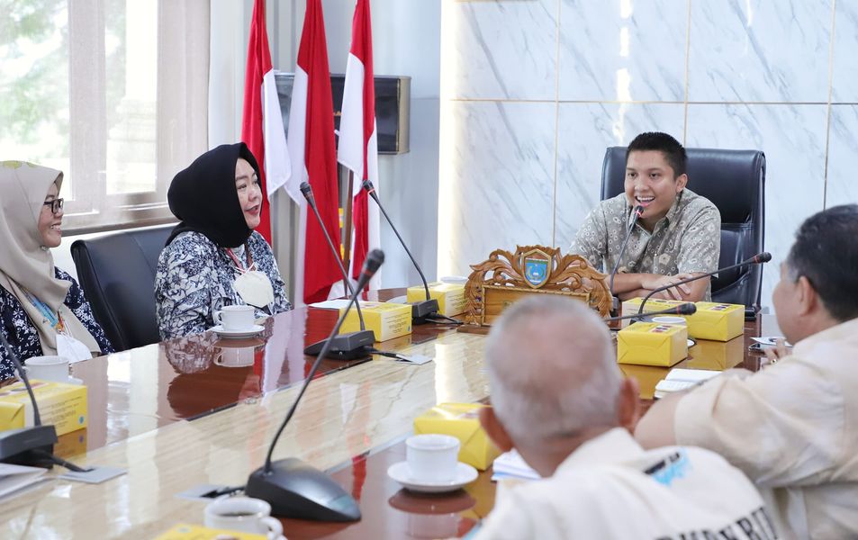 c1-4 Bupati Panca Wijaya Akbar, SH Apresiasi KKN Mahasiswa STISIPOL Candradimuka