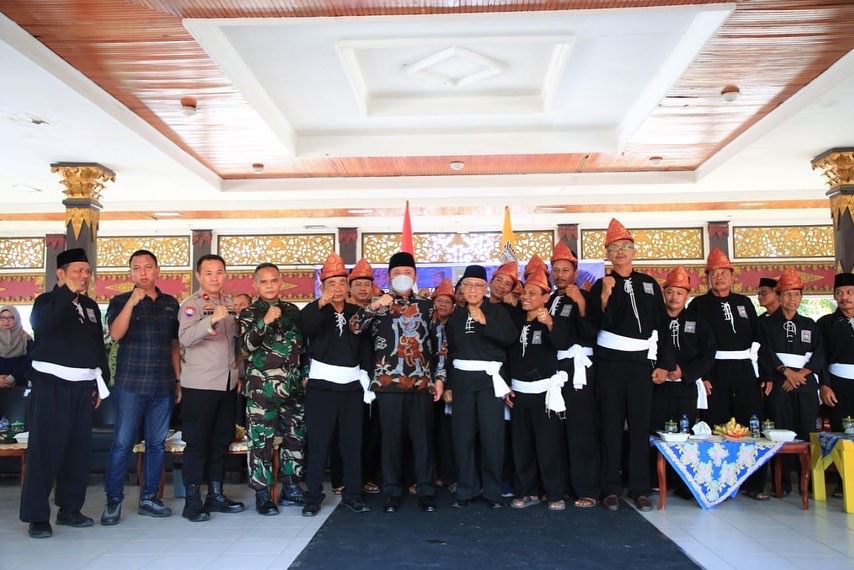 e2 Herman Deru: PSHT  Menjadi Ornamen Keutuhan Negara