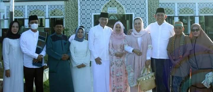 k1 Idul Adha, Bupati Popo Ali Ajak Masyarakat Tingkatkan Ketakwaan dan Kepedulian terhadap Sesama