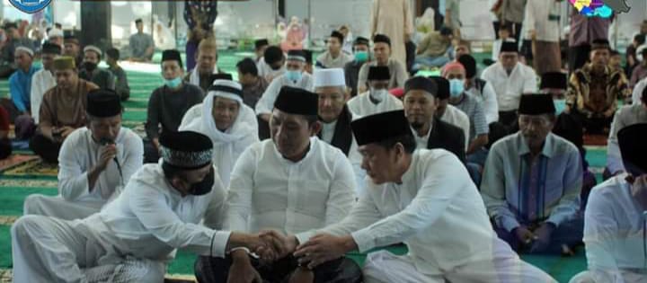 k2 Idul Adha, Bupati Popo Ali Ajak Masyarakat Tingkatkan Ketakwaan dan Kepedulian terhadap Sesama