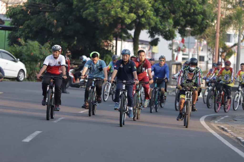 A1-1-1024x681 Gowes Hingga Makan kerupuk Bersama Pj Bupati Muba