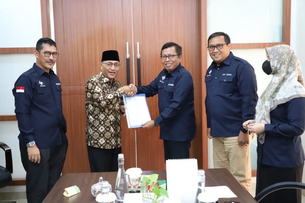 a2-5-1024x681 Minta Andil Benahi LaLin di Muba, Tertibkan Truk Odol