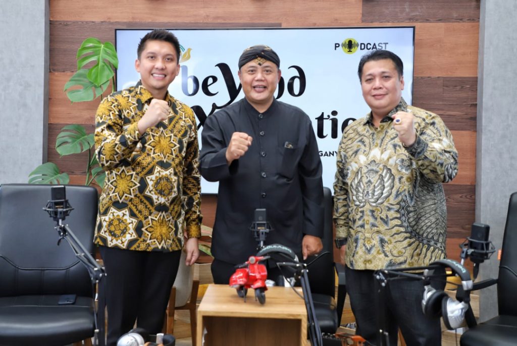 b1-1024x685 Tingkatkan Pelayanan Publik, Bupati Panca Wijaya Akbar SH Kunker ke Pemkab Karanganyar