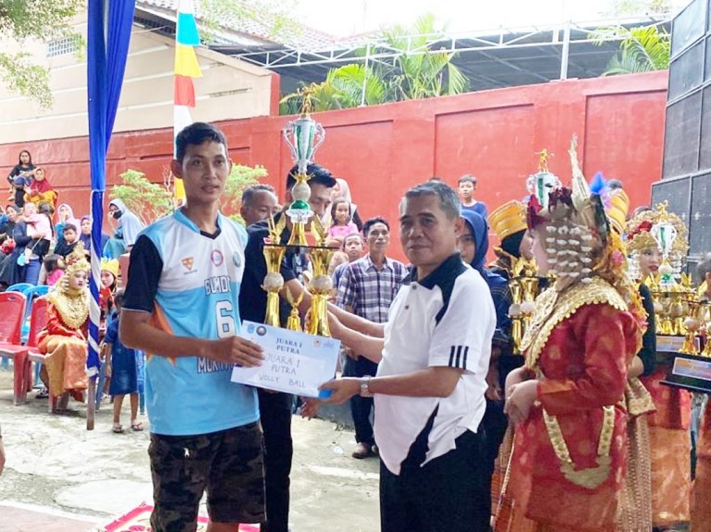 A4-2-1024x767 Penutupan Turnamen Bola Voly Kasih Raja Cup ke VII Tahun 2022 Ditaburi Pembagian Hadiah