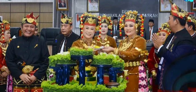 IMG-20230125-WA0006 Gubernur Sumsel H. Herman Deru Hadiri Rapat Paripurna HUT ke-19 Kabupaten OKU Selatan Tahun 2023