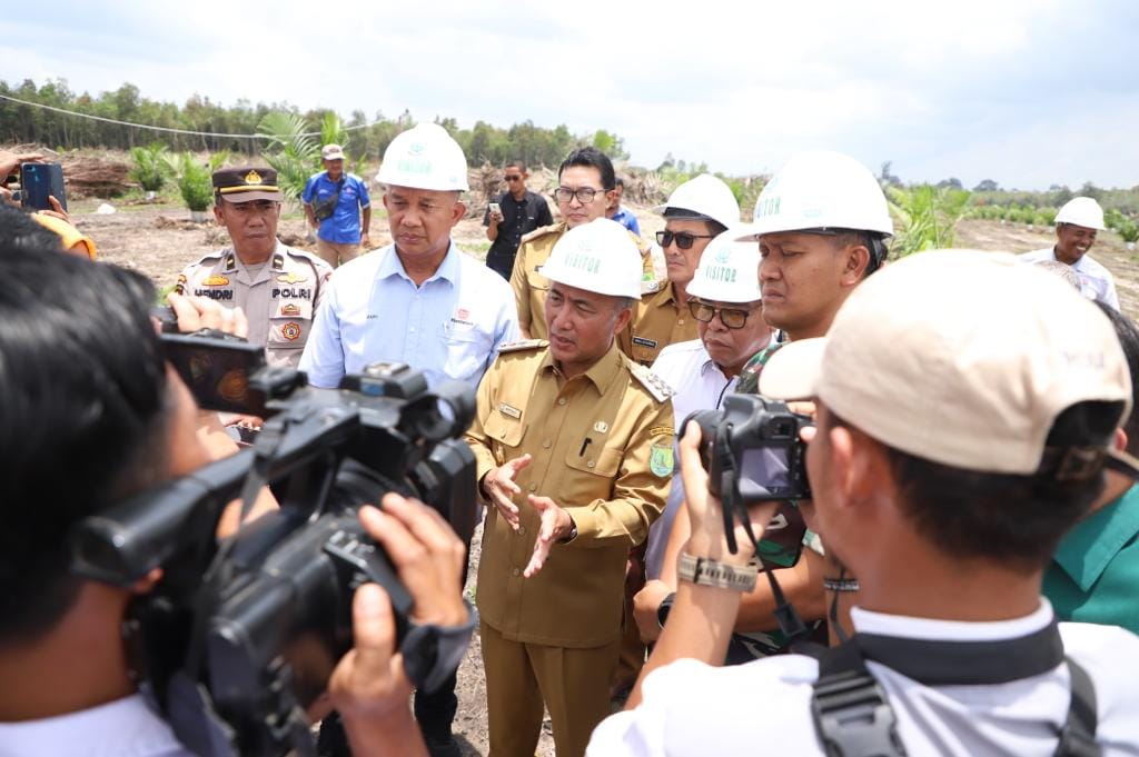A2-1 Pemkab Muba MoU Bersama PT GPI Fasilitasi Kebun Sawit Warga di Muba