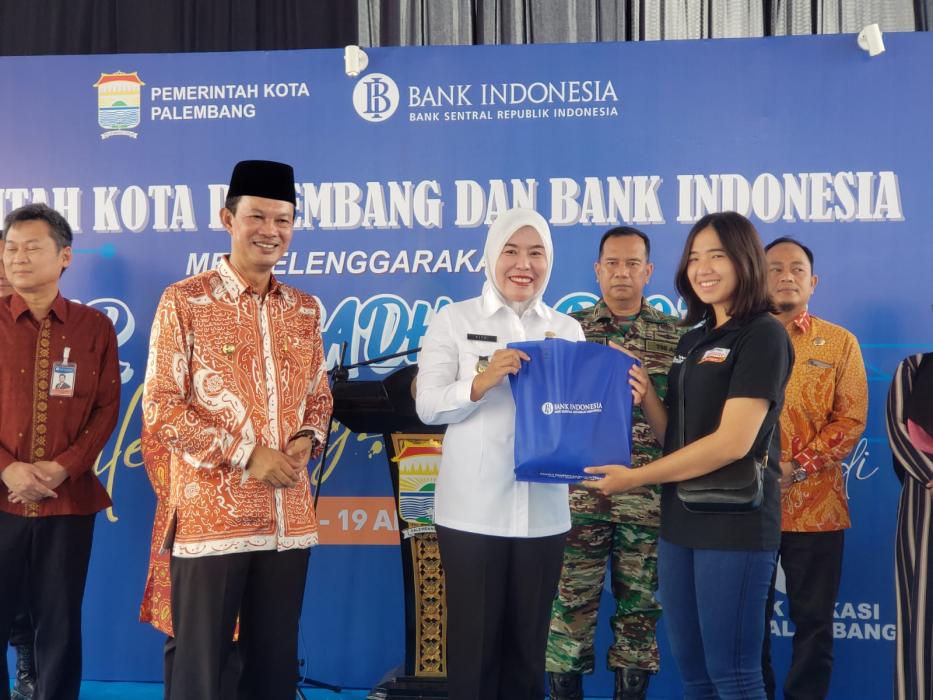 Z4-1 BI Sumsel bersama Pemerintah Kota Palembang Gelar Bazar Ramadhan Digital di 18 Titik Lokasi