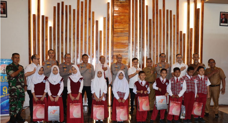 a1-6 Wabup OI, Ardani Dampingi Kapolda Sumsel, Irjen Pol A Rachmad Wibowo SIK Kunker di PT Arwana Citramulia TBK Plant IV