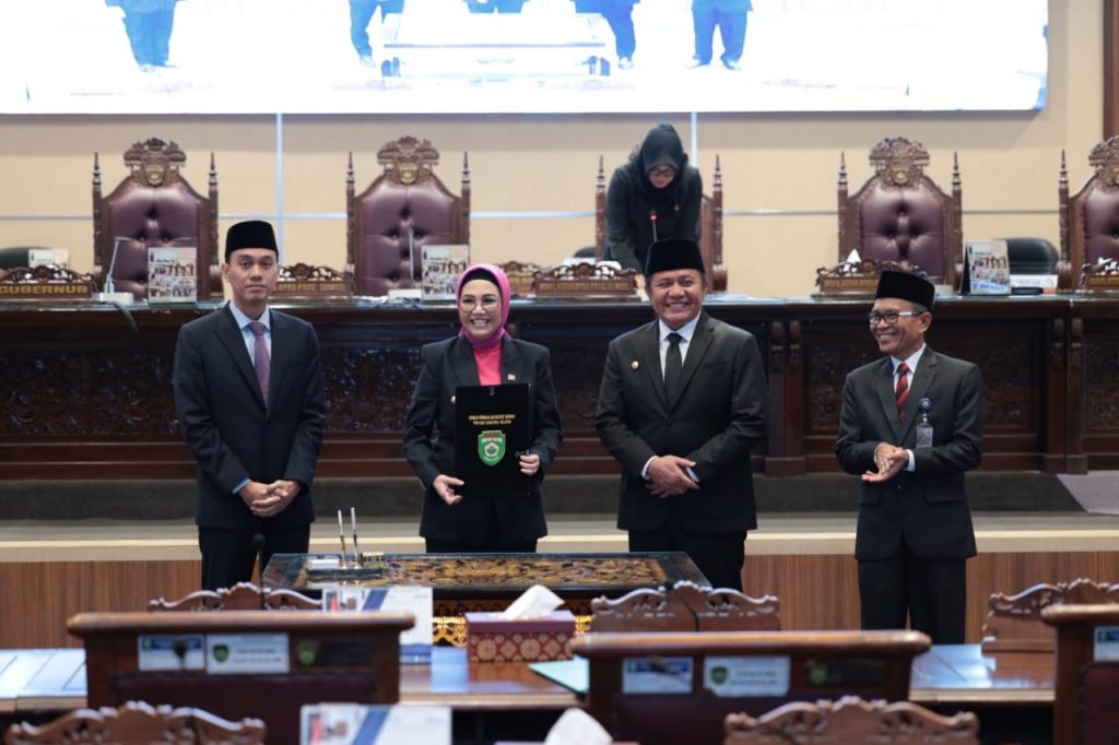 a1-8-1024x682 Sampaikan LKPJ, Herman Deru Paparkan Keberhasilan Pembangunan Sumsel