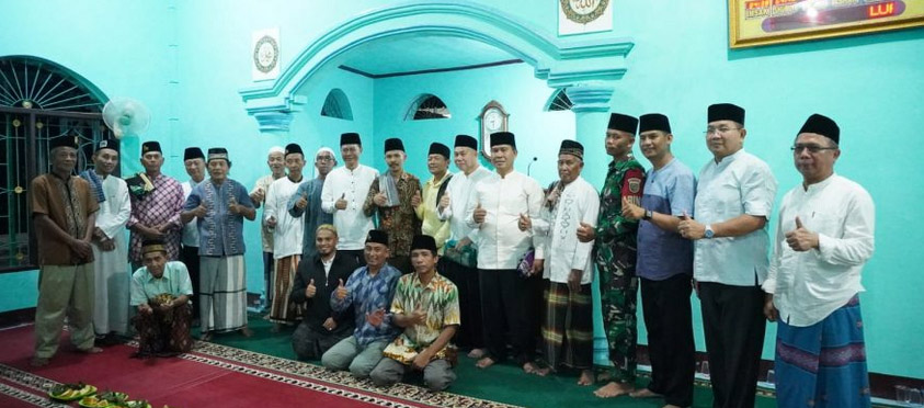 a8-3 Sekda Prabumulih, Elman, ST, MM Bersama Tim 3 Lakukan Kegiatan Safari Ramadhan 1444 H di Masjid Al-Ikhlas