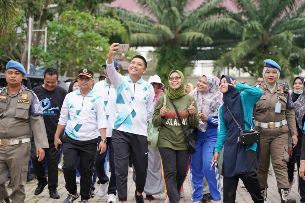 b4-1-1024x683 HUT ke-19 Tahun Kabupaten Ogan Ilir, Bupati Panca - Wakil Bupati H. Ardani Ikuti Jalan Santai