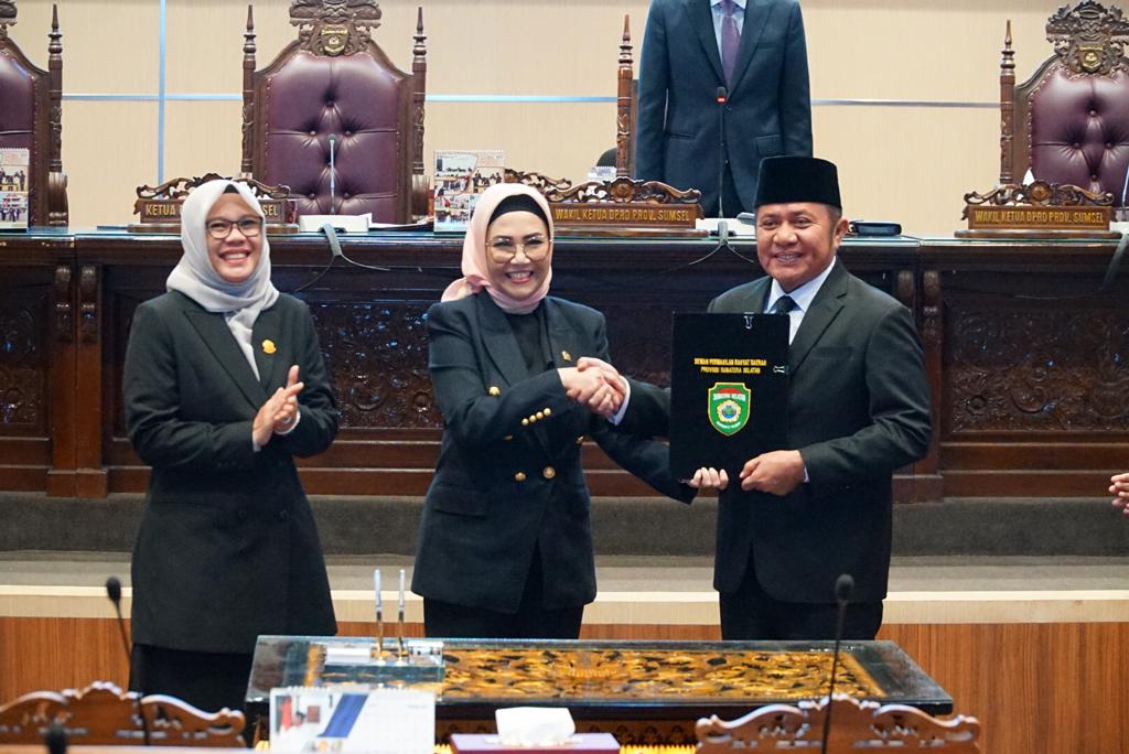 A3-4 DPRD Sumsel Sepakat Menerima LKPJ Gubernur Sumsel Tahun Anggaran 2022