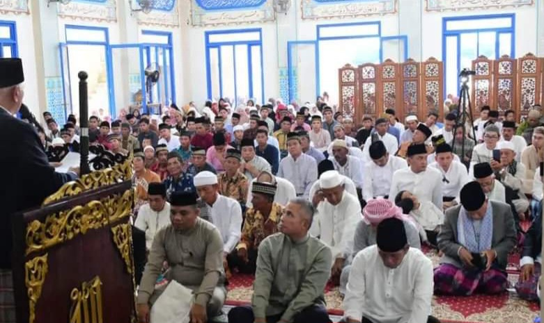 FB_IMG_1682376285270 Bupati OKI : Idul Fitri untuk Perkuat Ukhuwah Islamiyah
