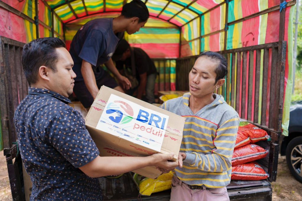 IMG-20230417-WA0063-1024x682 Ramadan Penuh Berkah, BRI Group Berbagi Sembako
