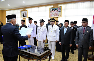 IMG_20230428_193028 Bupati OKI, H. Iskandar, SE Lantik 19 Pejabat Eselon